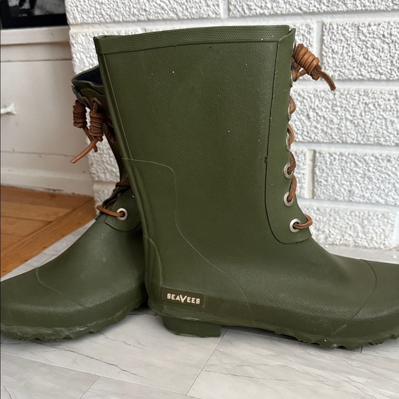SeaVees Shoes - SeaVees Women's Olive Lace-Up Rain Boots